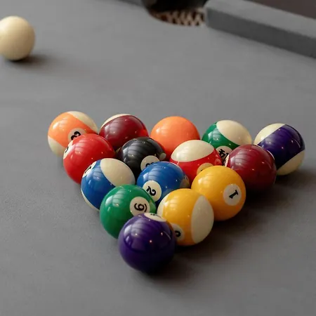 Wyjatkowy Z Projektorem I Stolem Bilardowym W Centrum Gdyni By Renters גדינייה