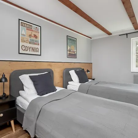 Wyjatkowy Z Projektorem I Stolem Bilardowym W Centrum Gdyni By Renters شقة