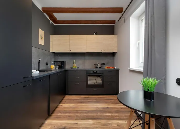 Apartamento Wyjatkowy Z Projektorem I Stolem Bilardowym W Centrum Gdyni By Renters Gdynia