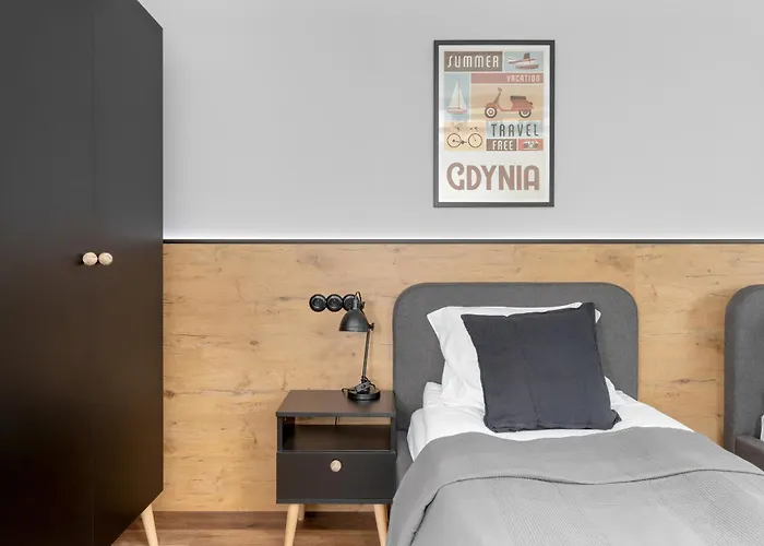 Apartamento Wyjatkowy Z Projektorem I Stolem Bilardowym W Centrum Gdyni By Renters Gdynia