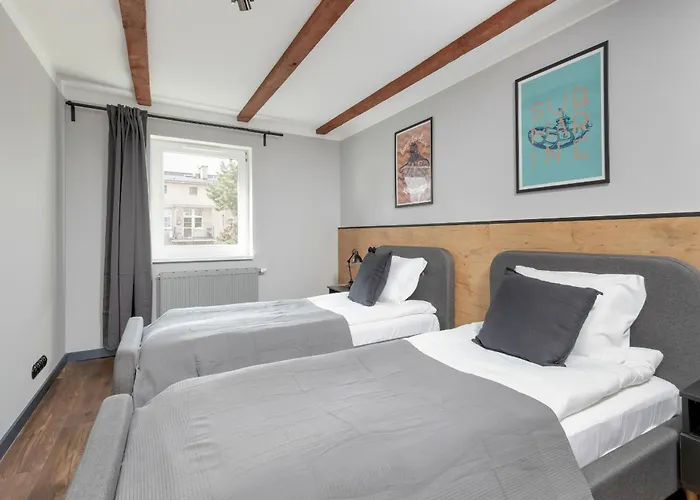 Apartamento Wyjatkowy Z Projektorem I Stolem Bilardowym W Centrum Gdyni By Renters