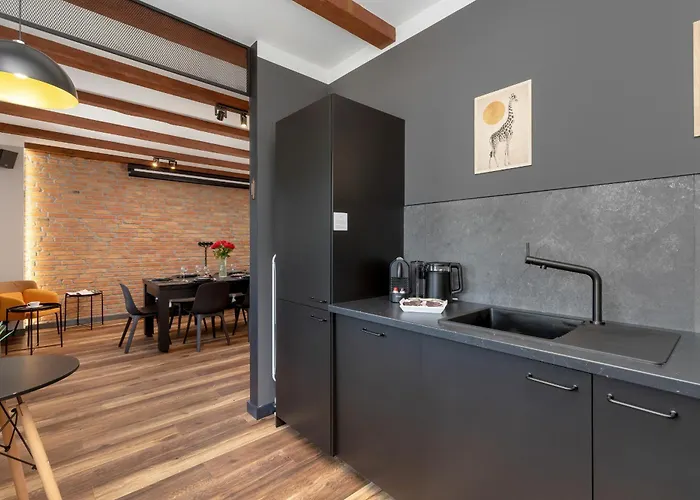 Apartamento Wyjatkowy Z Projektorem I Stolem Bilardowym W Centrum Gdyni By Renters *