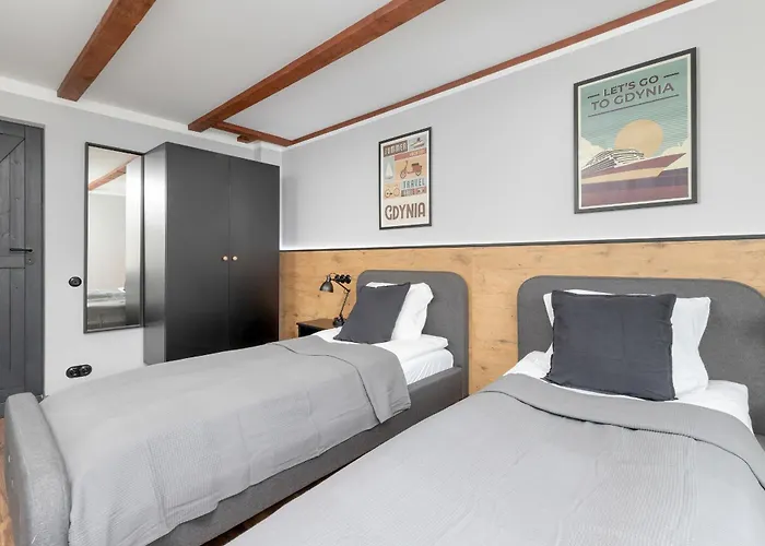 Apartamento Wyjatkowy Z Projektorem I Stolem Bilardowym W Centrum Gdyni By Renters