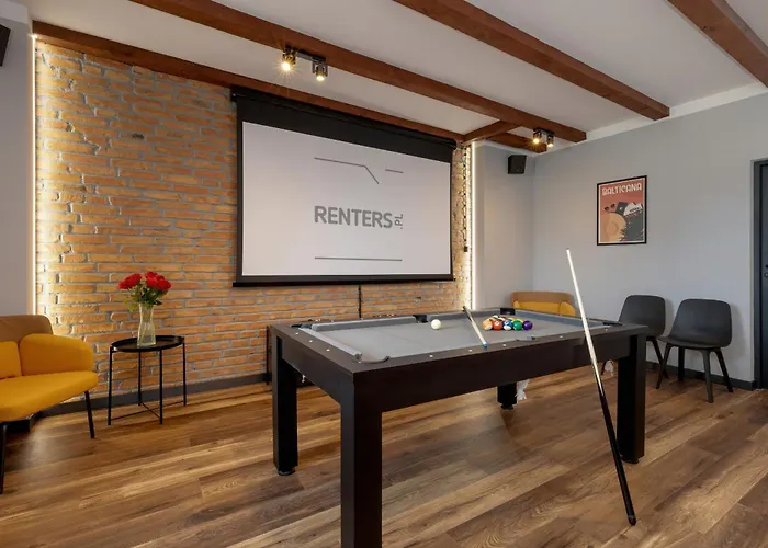 Apartamento Wyjatkowy Z Projektorem I Stolem Bilardowym W Centrum Gdyni By Renters Gdynia